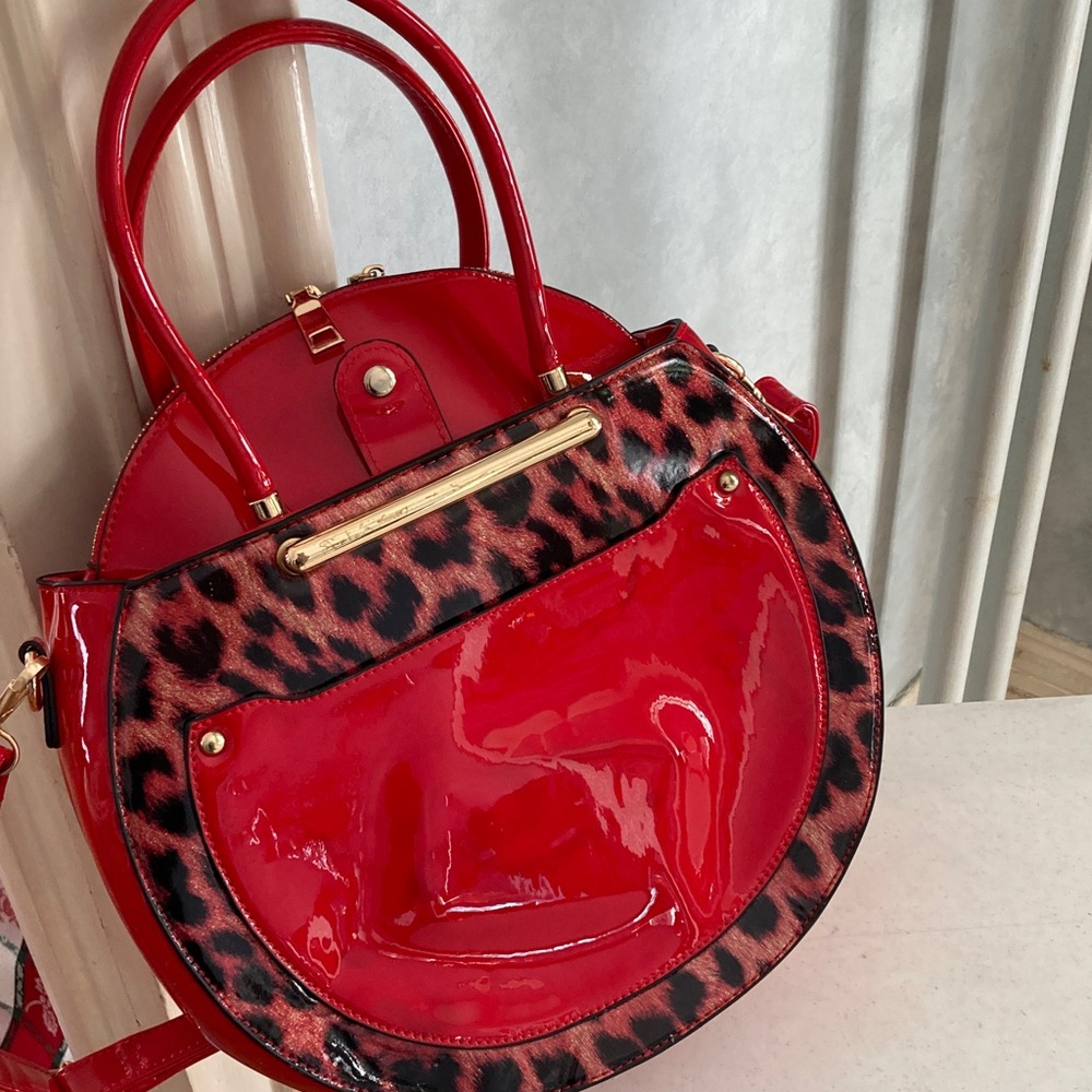 VTG Red Leopard Patent Print 2-1 Bag - Picture 2 of 12
